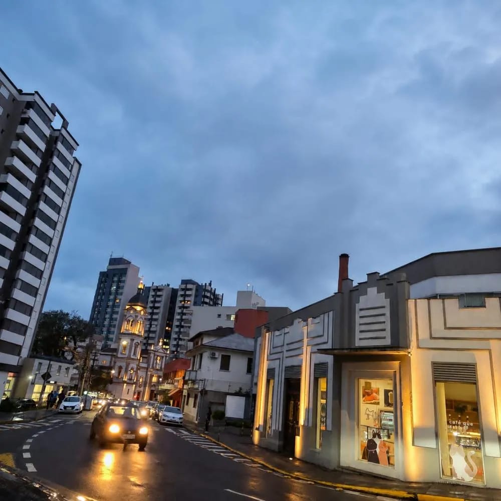 Domingo em Bento terá temporais, chuva e queda acentuada na temperatura