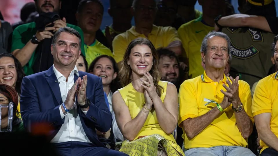 Presidente do partido de Flávio admite plano de golpe de estado: ‘E daí?’
