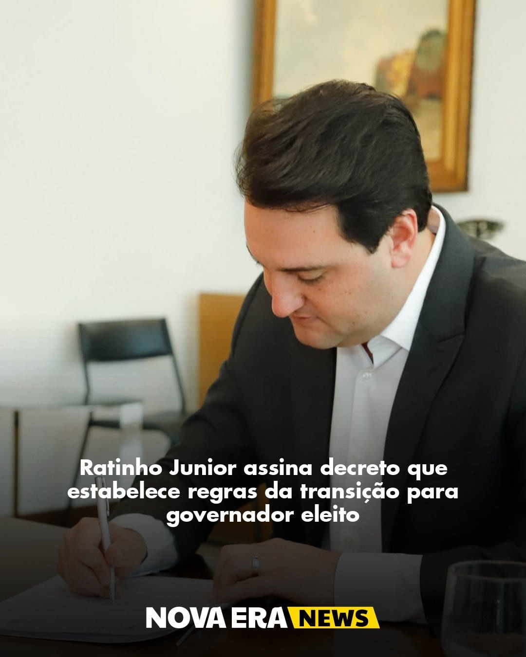 Ratinho Junior assina decreto que estabelece regras da transição para governador eleito