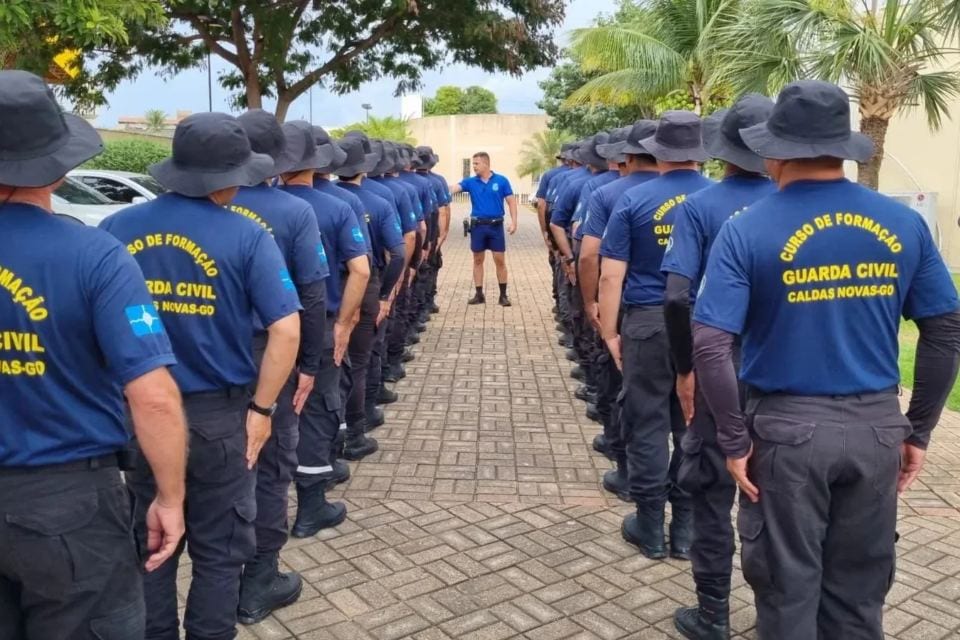 Caldas Novas lança concurso com 15 vagas para Guarda Civil