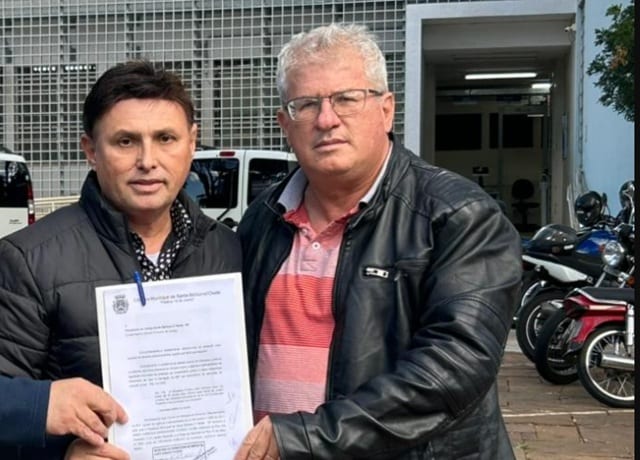 Monaro pede QR Code nos ônibus; Fontes cobra recape na Pedroso
