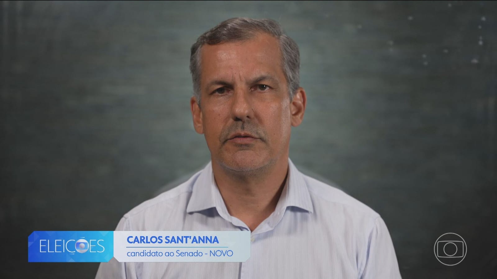 Carlos Sant'Anna (Novo) usa o número 300 para o Senado em Pernambuco