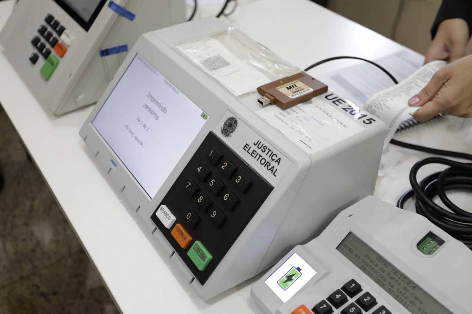 Distribuição de urnas em Barretos começa neste sábado (3), às 7h