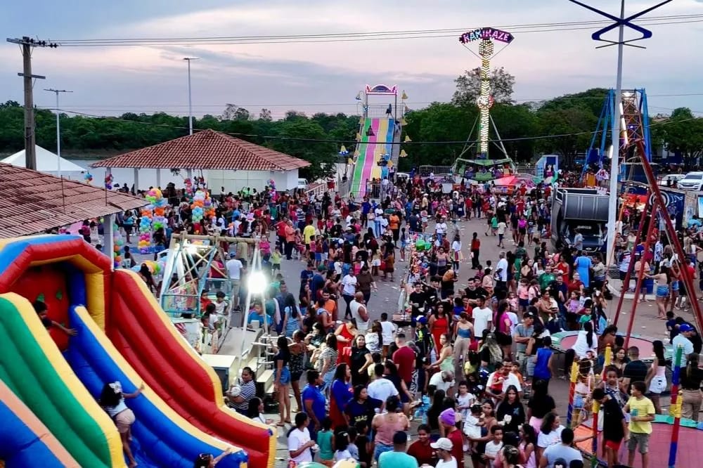 Dia das Crianças reúne grande público e transforma Orla da Lagoa em cenário de alegria em Alvorada