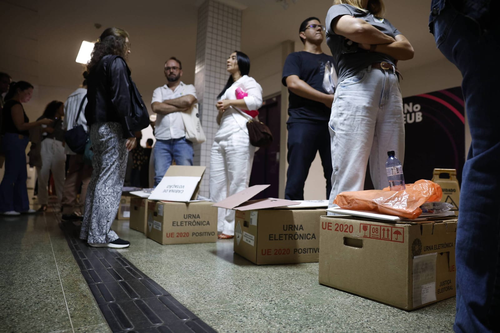 Observatório Eleitoral defende lisura da vitória de Lula e condena golpismo de Flávio