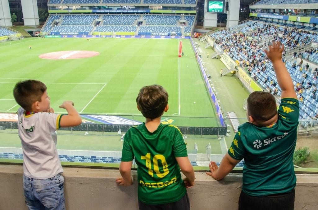 Camarote dos Autistas abre inscrições para jogo entre Cuiabá e São Bernardo no domingo (01)