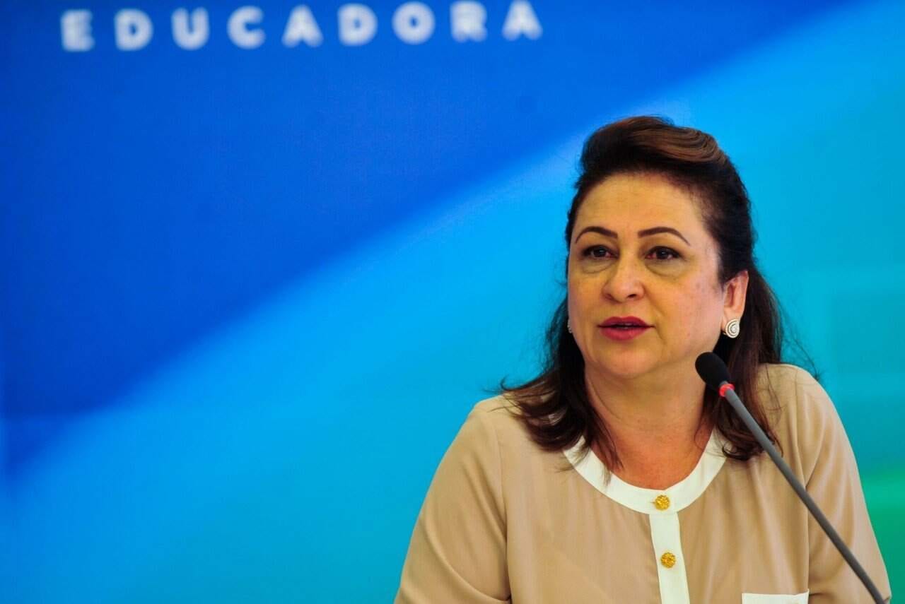 "Qual é a prioridade, aparecer ou eleger o marido?", diz a ex-senadora petista Kátia Abreu sobre a primeira-dama Janja