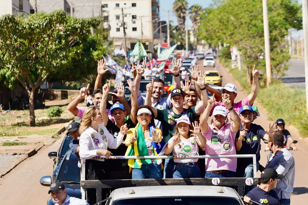Daniel Vilela faz carreatas no Entorno do DF com 2 mil pessoas