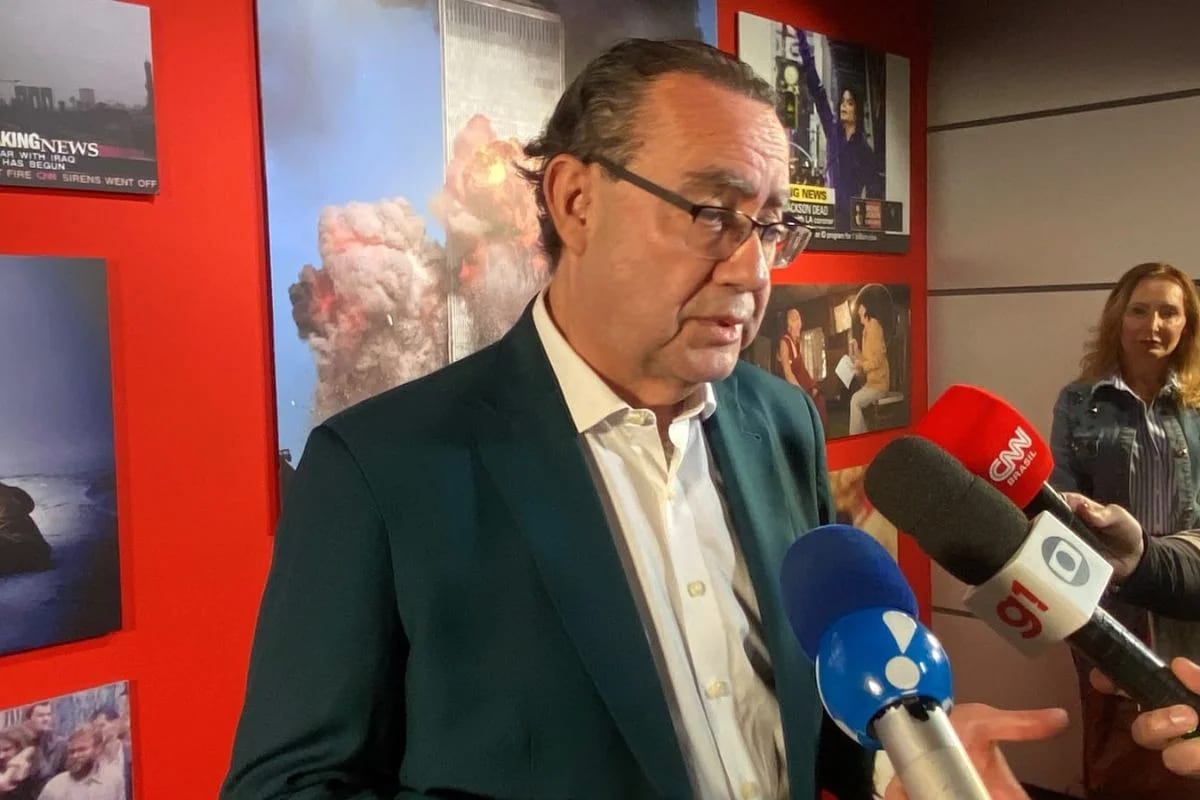 Cury reforça críticas ao STF e diz não querer carreira política
