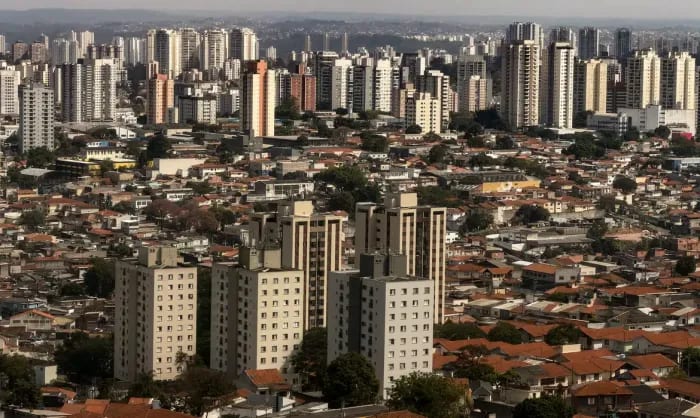 Censo 2022: pessoas com deficiência vivem em moradias com menos saneamento e serviços