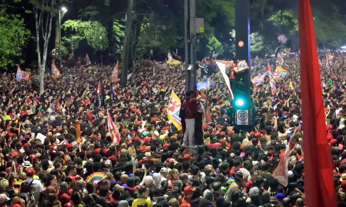 Lula Alcança Votação Recorde Histórico na Presidência com Mais de 64 Milhões de Votos