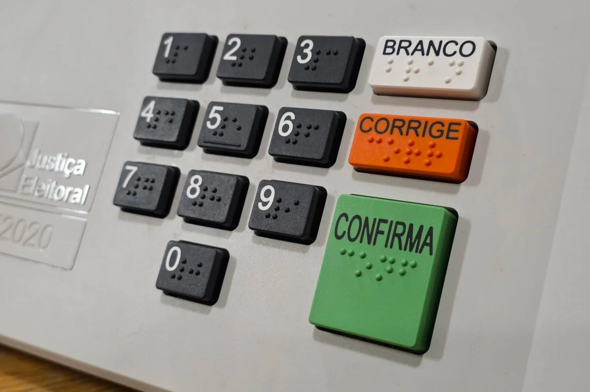 Mais de 390 mil eleitores vão às urnas em Pelotas e Rio Grande no segundo turno; confira os locais de votação