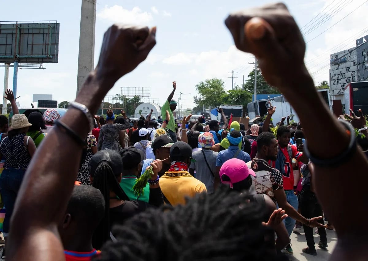 Haiti mantém eleição para 13 de dezembro apesar do avanço das gangues