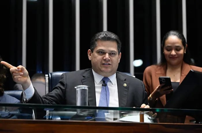 Davi destaca compromisso e espírito público na votação do fim da escala 6x1