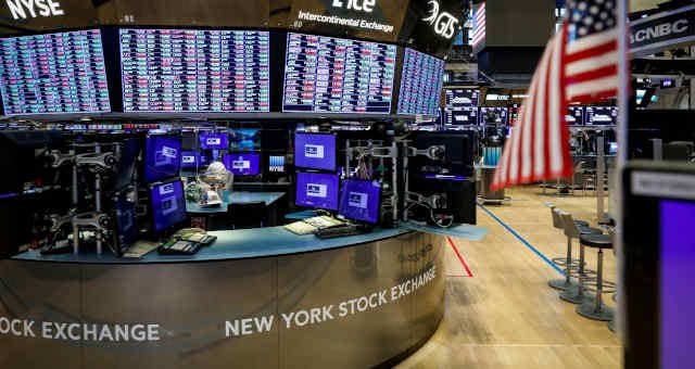 Às vésperas das eleições de meio de mandato dos EUA, Wall Street fecha em forte queda; entenda o que aconteceu