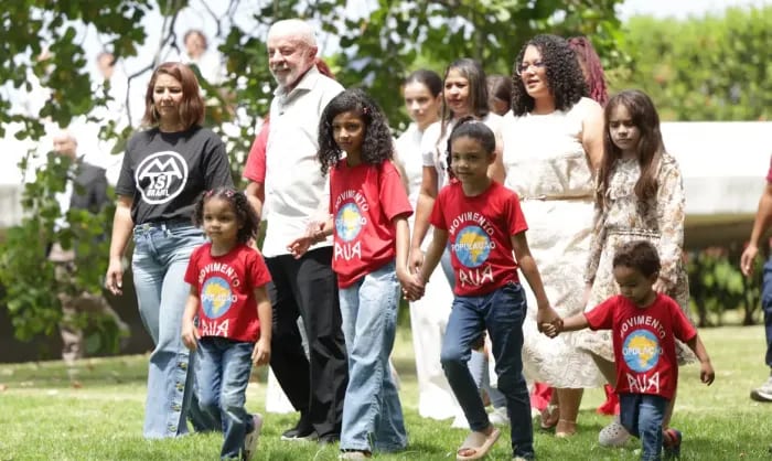 Lula defende respeito às religiões no Dia de Nossa Senhora Aparecida