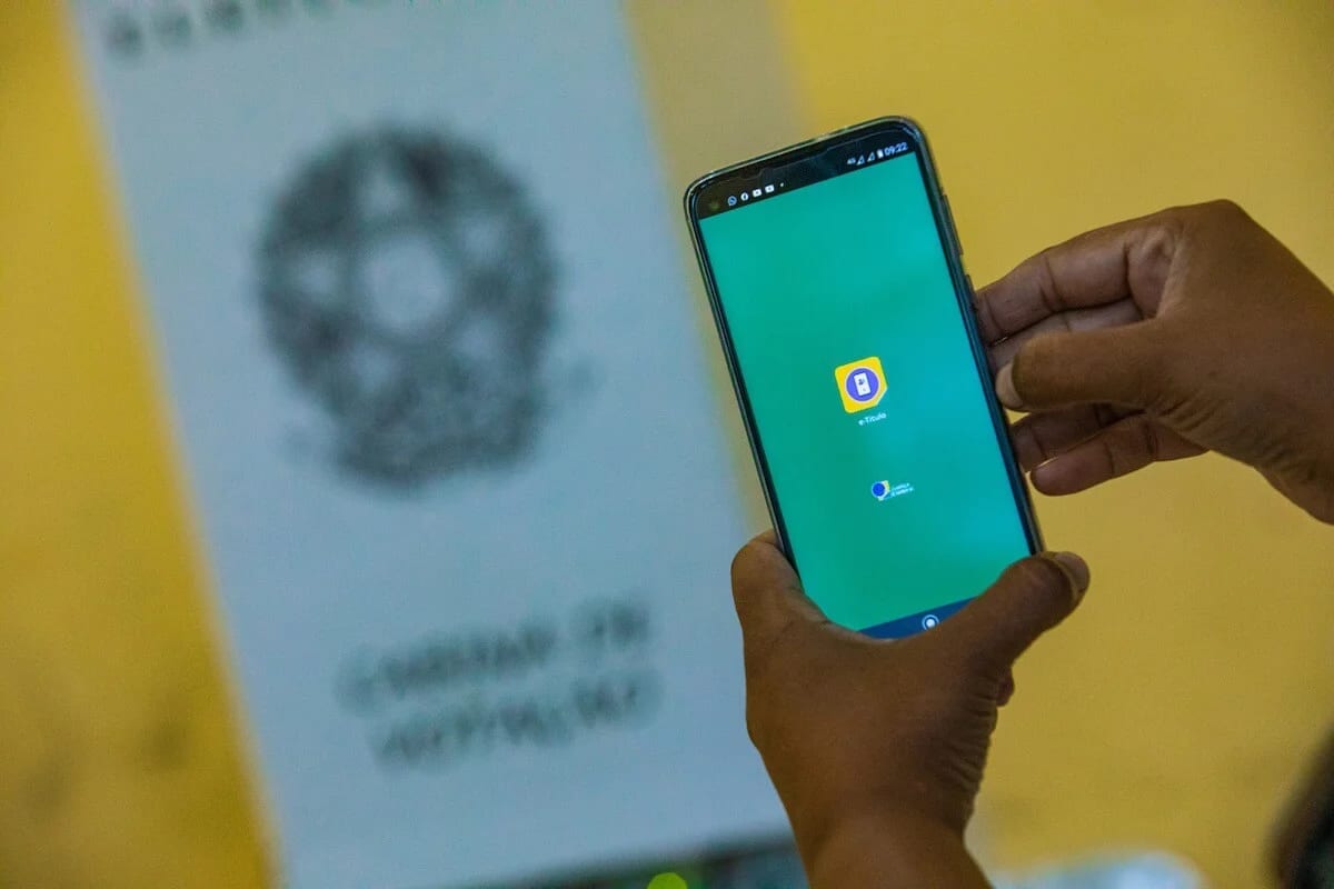 Eleitor tem até 3 de outubro para ativar e-Título antes do voto