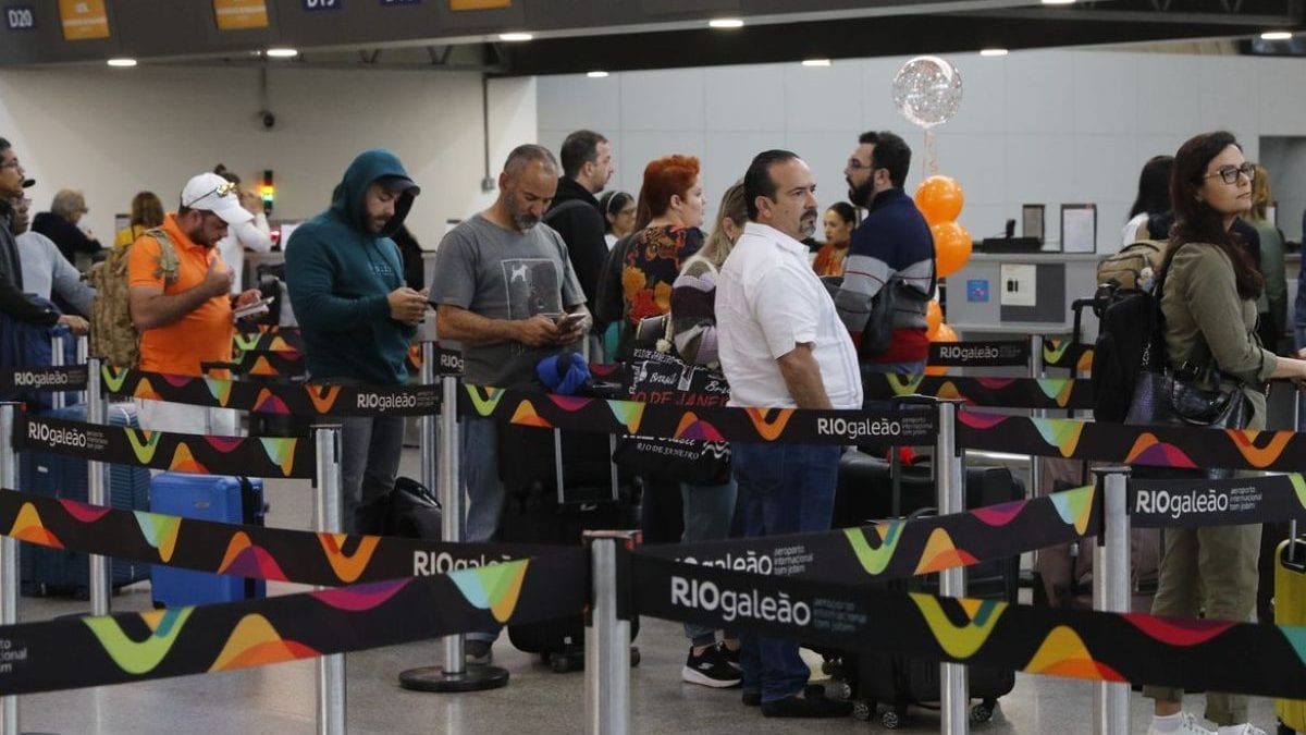 Finados deve movimentar mais de 2 milhões de passageiros nos aeroportos do Brasil