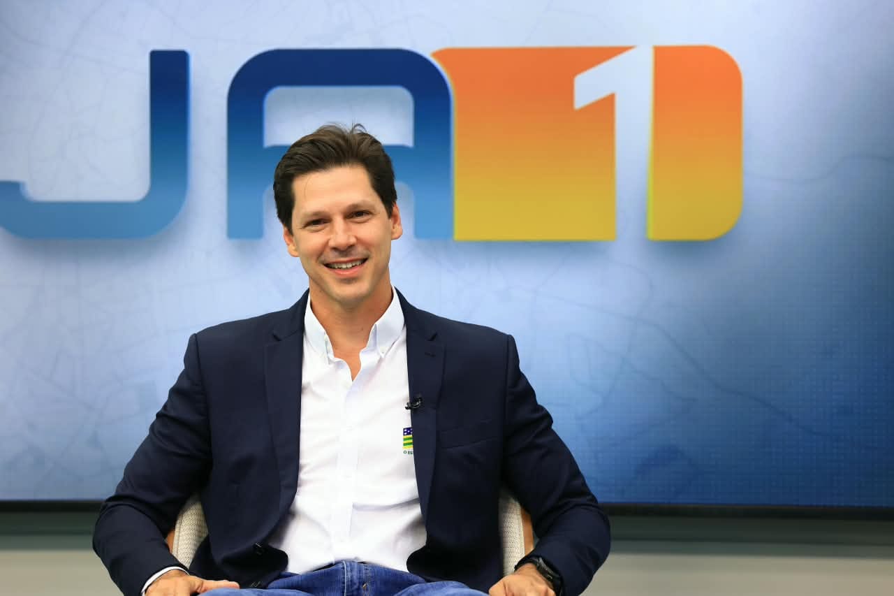 Após reeleição, Daniel Vilela mantém ritmo de trabalho e acelera projetos estratégicos