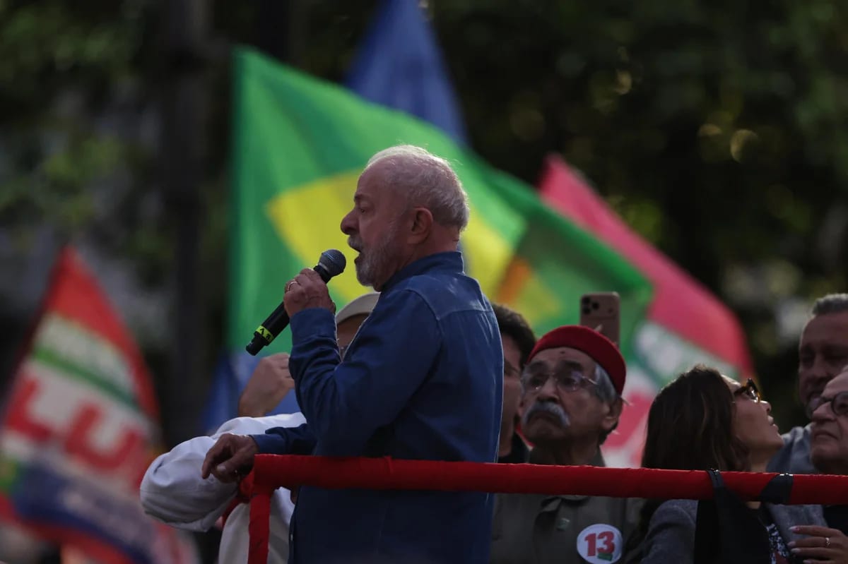 Por que a vitória de Lula fez a Bolsa despencar e o dólar disparar? Entenda a reação do mercado financeiro