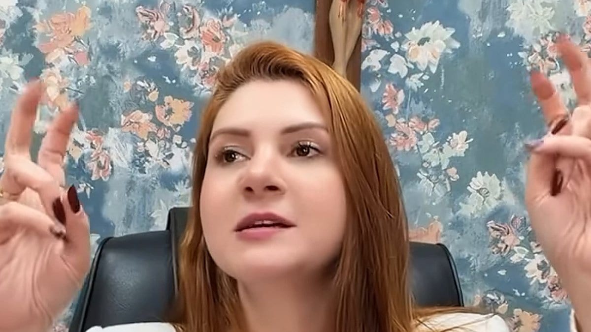 “A direita apostou tudo, tudo”: Ana Campagnolo cobra autocrítica após derrota de Flávio para Lula