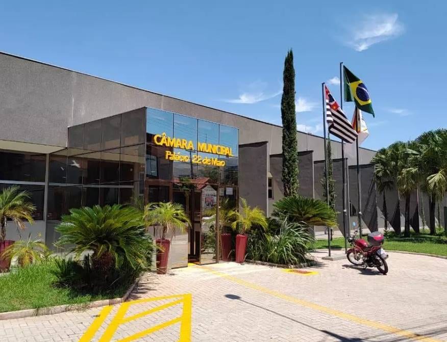 Câmara de Fernandópolis vota créditos, leis e patrimônio nesta terça