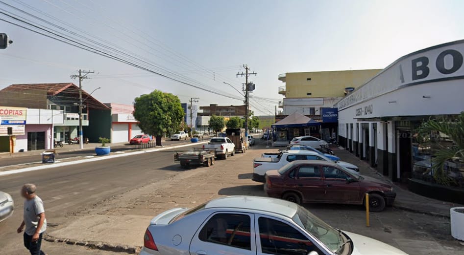 Adesivaços simultâneos movimentam o mesmo ponto em Gurupi no 2º Turno no Tocantins