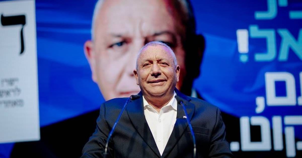 Quem é Gadi Eisenkot, ex-chefe militar que ameaça tirar Netanyahu do poder em Israel