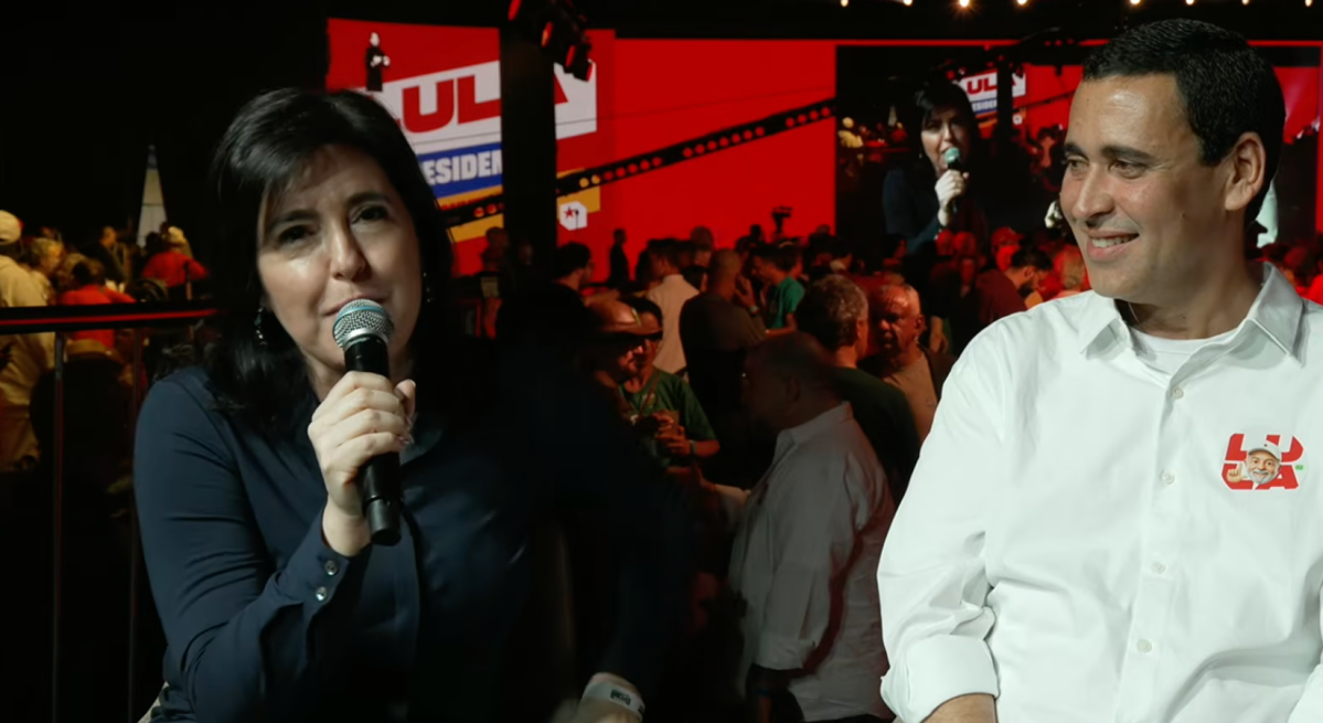 Simone Tebet critica Flávio Bolsonaro e elogia Lula em convenção do PT