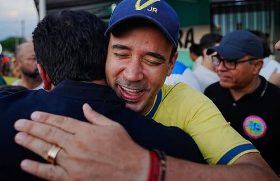 Vicentinho Júnior vence o segundo turno e é eleito governador do Tocantins