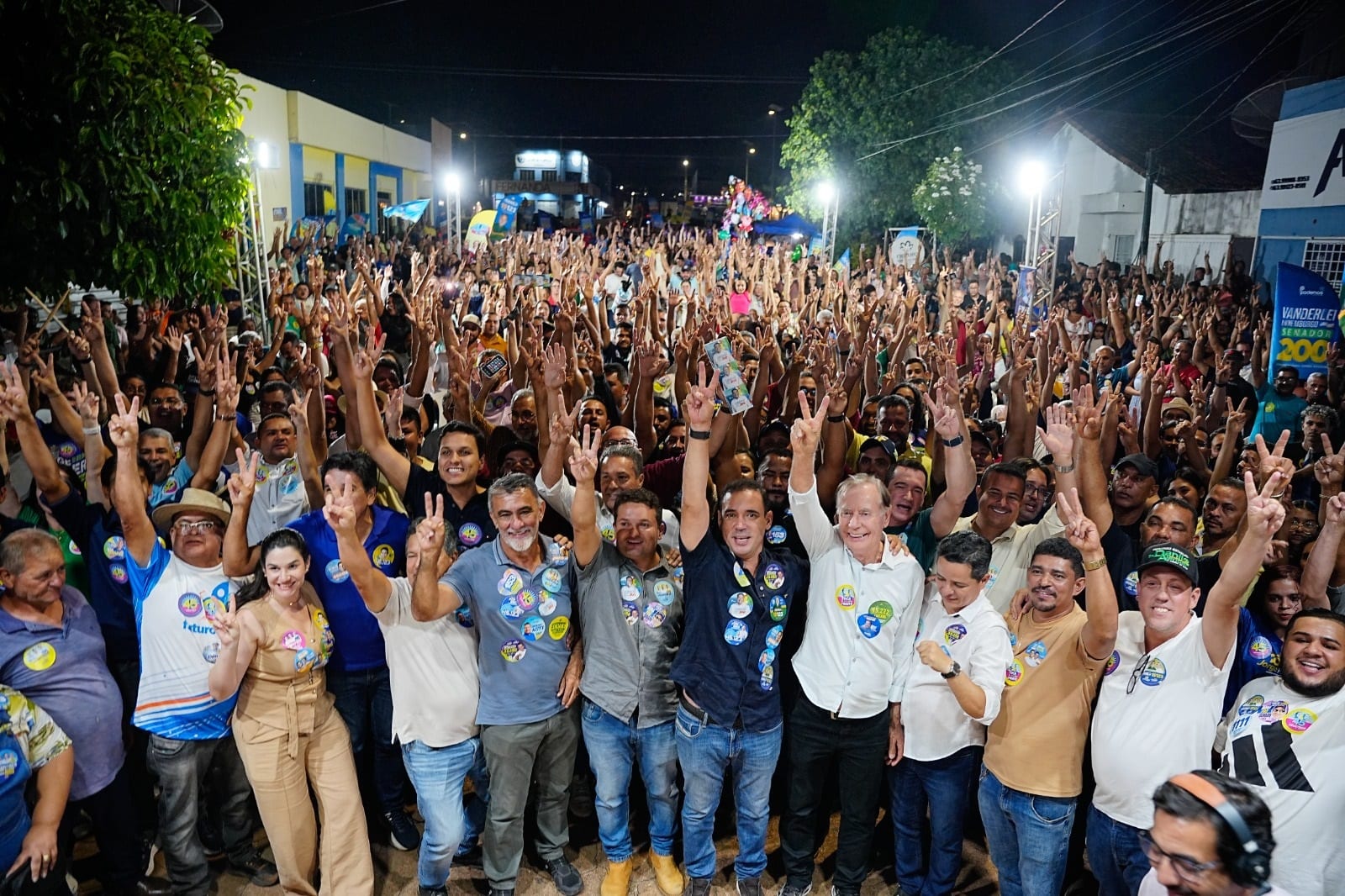 Vicentinho faz mobilizações simultâneas em 11 municípios do Tocantins