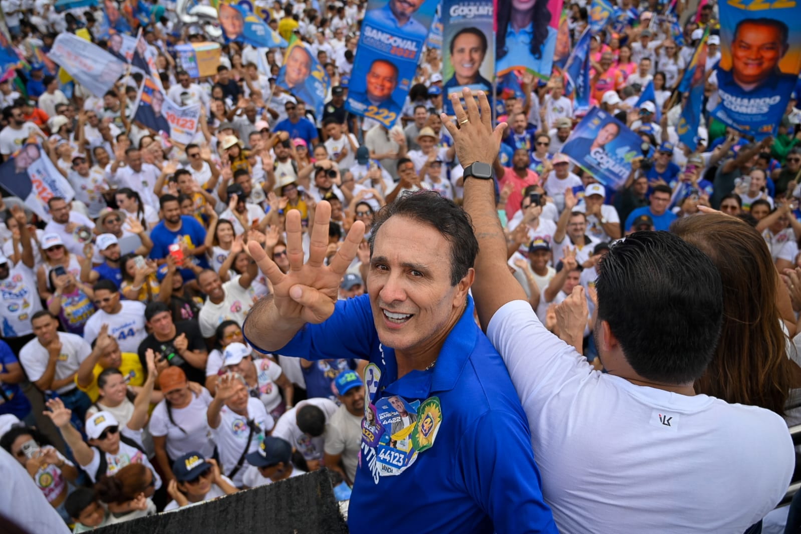 Gaguim, o candidato que mais percorreu o Tocantins antes mesmo da campanha, encerra jornada em mega ato da majoritária e