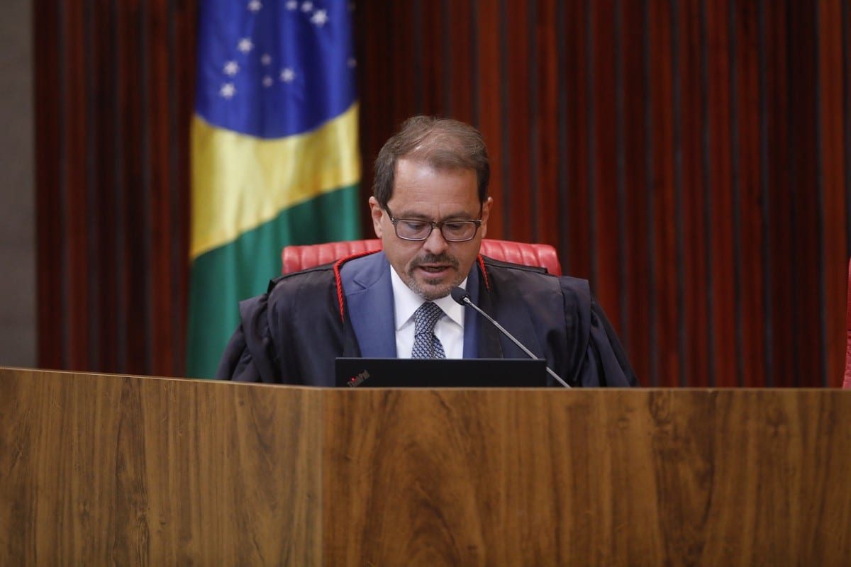 Decisão de Floriano é correta e suspensão do 'Exército do Lula' exige apuração judicial, dizem especialistas