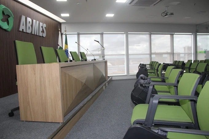 ABMES apresenta 10 compromissos para educação superior aos candidatos à Presidência