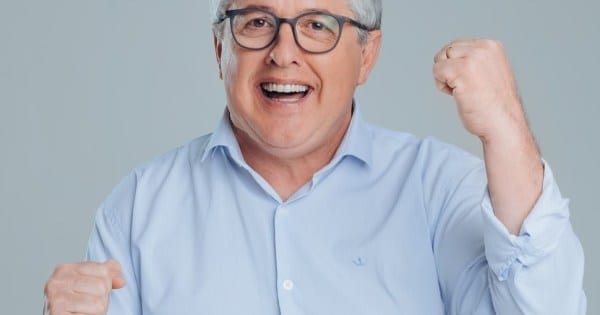 MDB organiza adesivaços para Tiago Zilli em Arroio do Silva e Sombrio