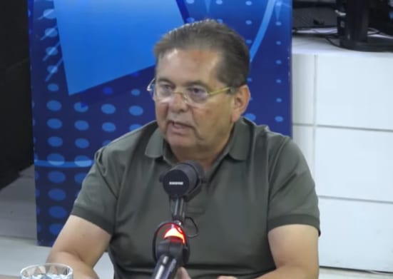 Galdino exalta Lula, mira artilharia em Flávio e alerta trabalhador: “Ele já diz o que vai tirar e o povo aplaude”
