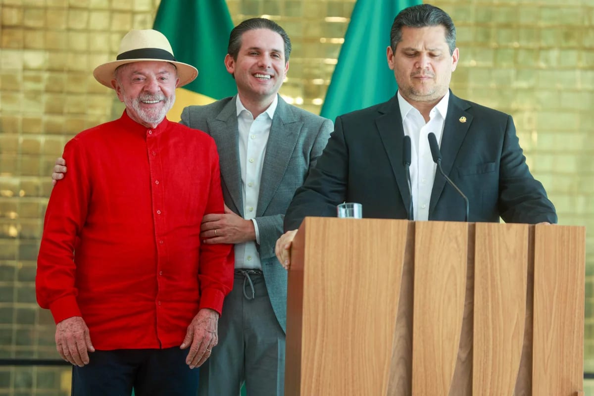 Alcolumbre prevê votação da PEC da Segurança e do 6x1 na próxima semana
