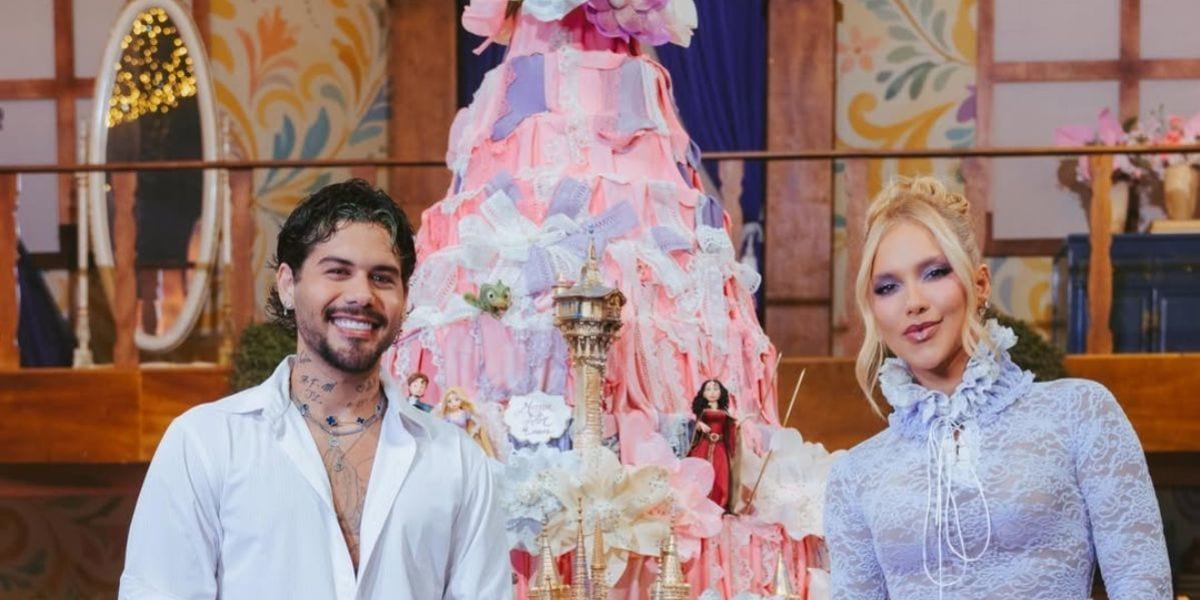Intérprete de Elsa em festa de Maria Flor nega 'clima' entre Virginia e Zé Felipe