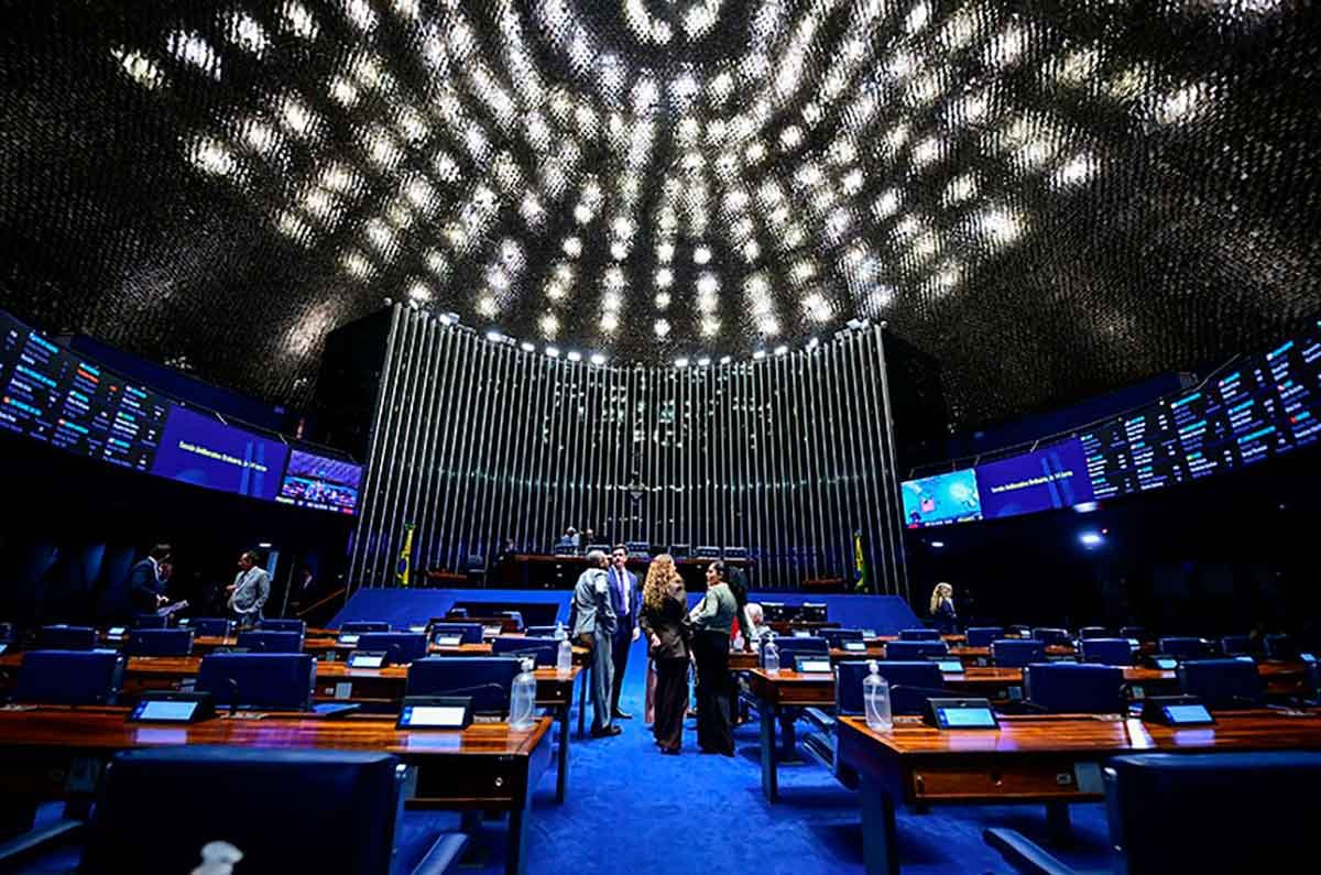 PEC do fim da escala 6×1 deve ser votada em primeiro turno na quarta