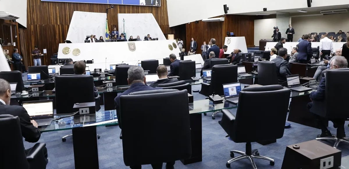 Assembleia aprova regras de segurança para a instalação de traves de gol no Paraná