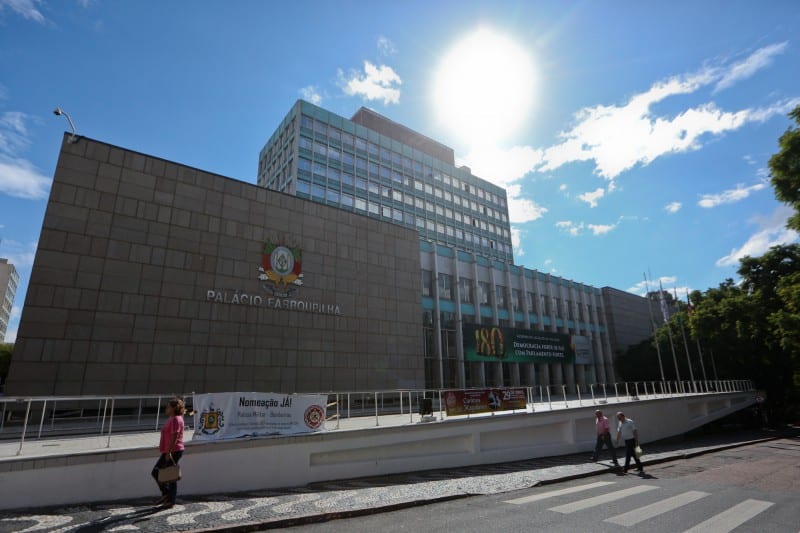 Disputa pelas 55 cadeiras da Assembleia Legislativa movimenta eleição no Rio Grande do Sul