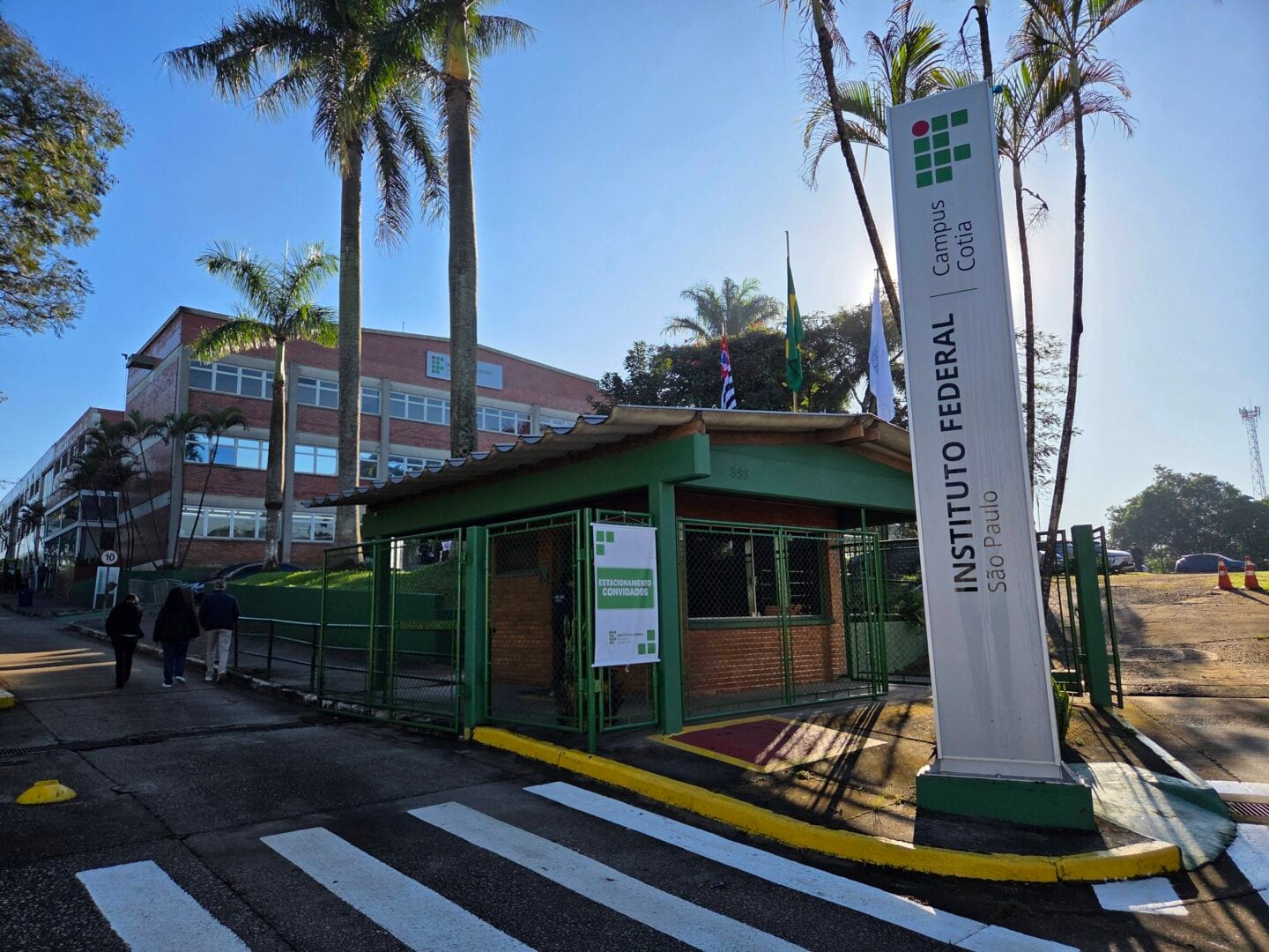 Instituto Federal de Cotia abre 40 vagas para curso técnico gratuito em Automação Industrial