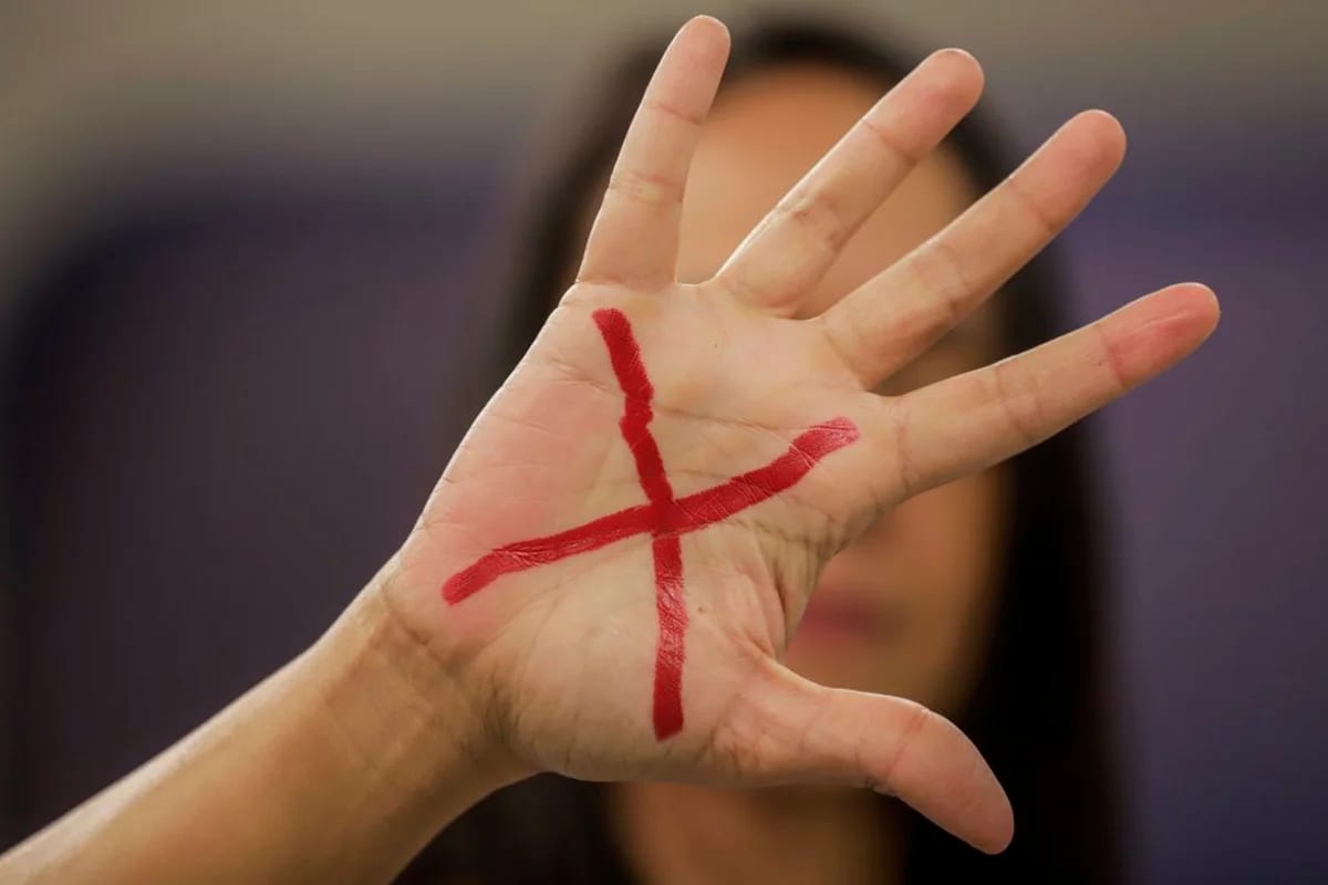 SUS lança teleatendimento psicológico para mulheres vítimas de violência
