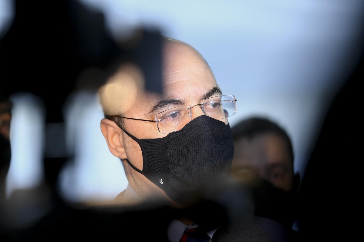 Witzel volta à disputa pelo governo do RJ, apoiado pelo interino Couto