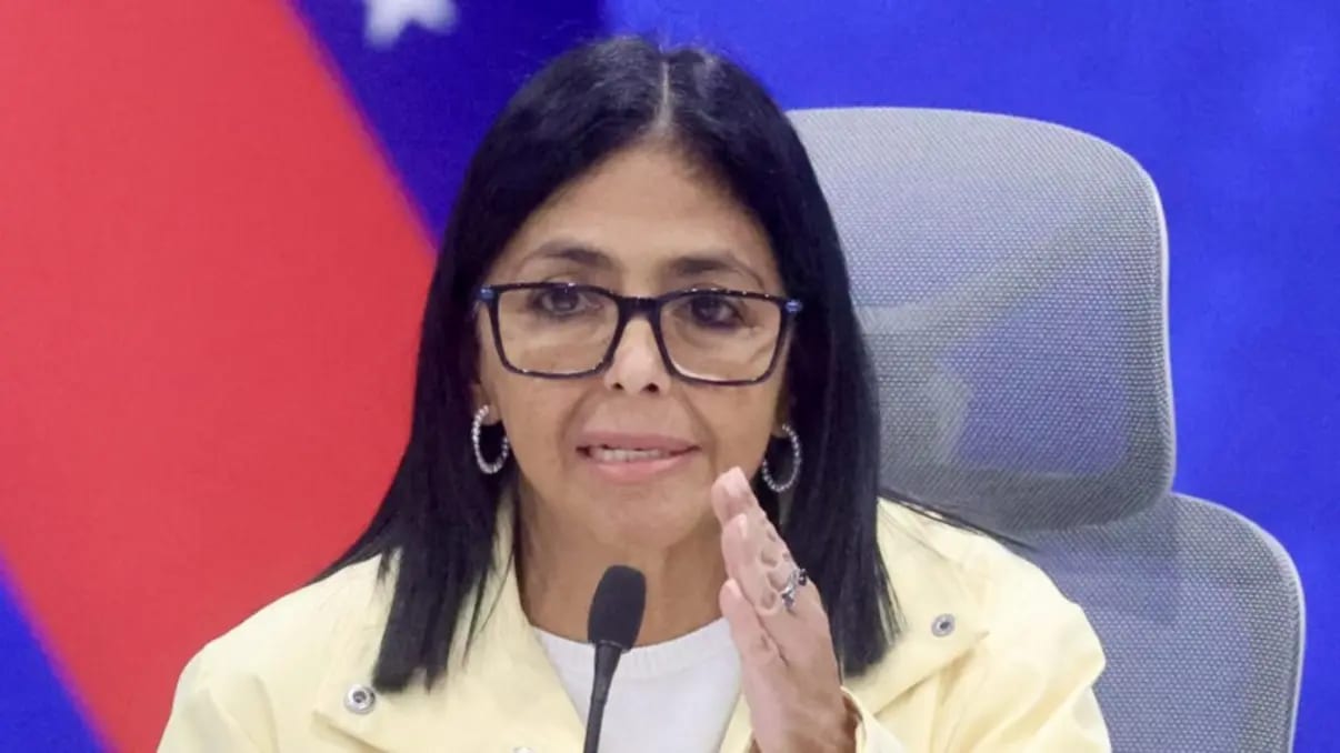 Venezuela busca retomada econômica através de acordos de petróleo