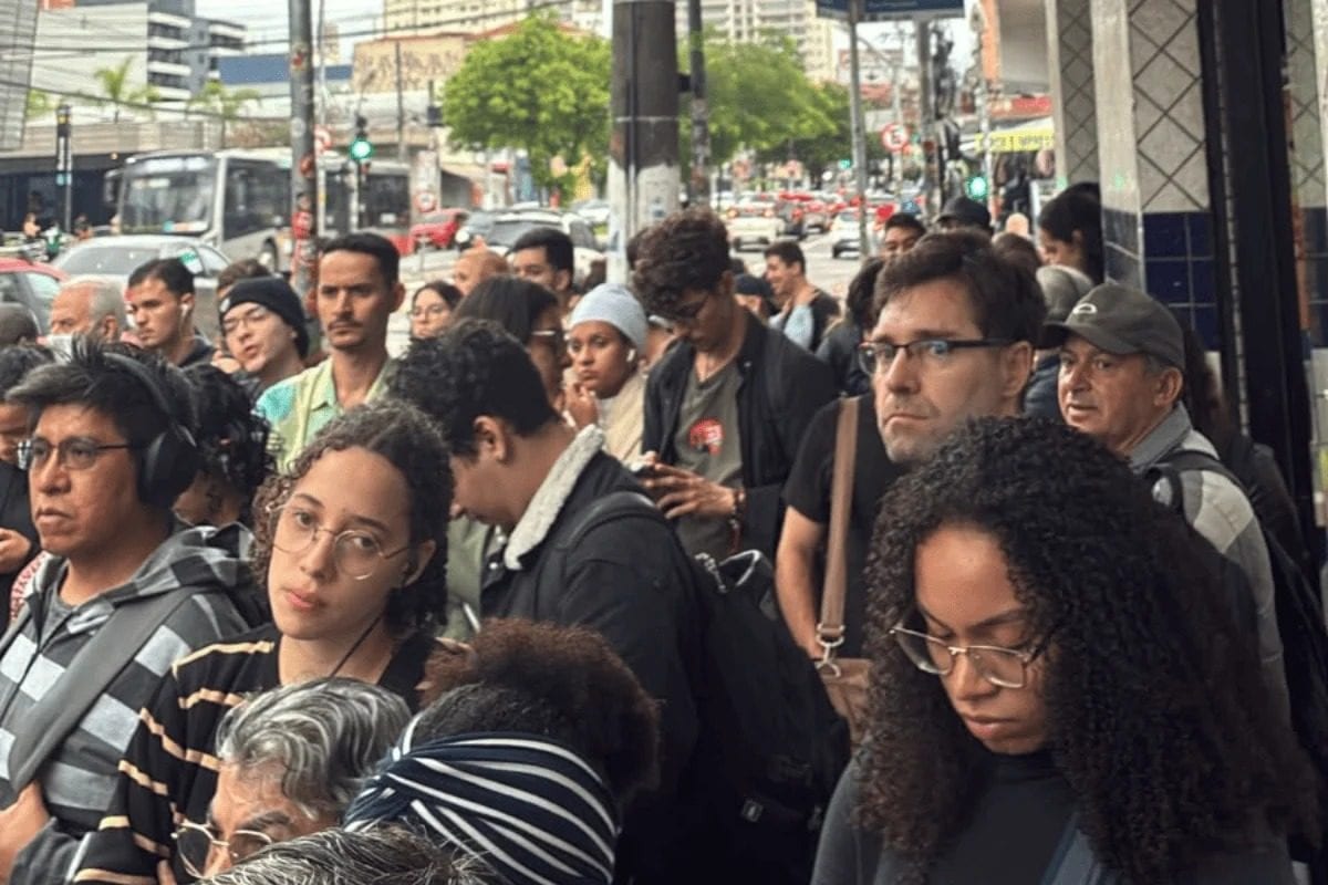 Deputadas do PSol pedem prisão de Ricardo Nunes por suposto descumprimento de ordem sobre ônibus