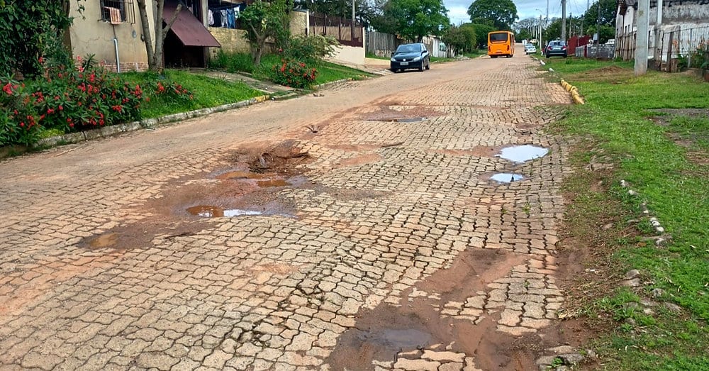 Vereador Magaiver pede repavimentação de rua crítica no Noêmia, Cachoeira do Sul