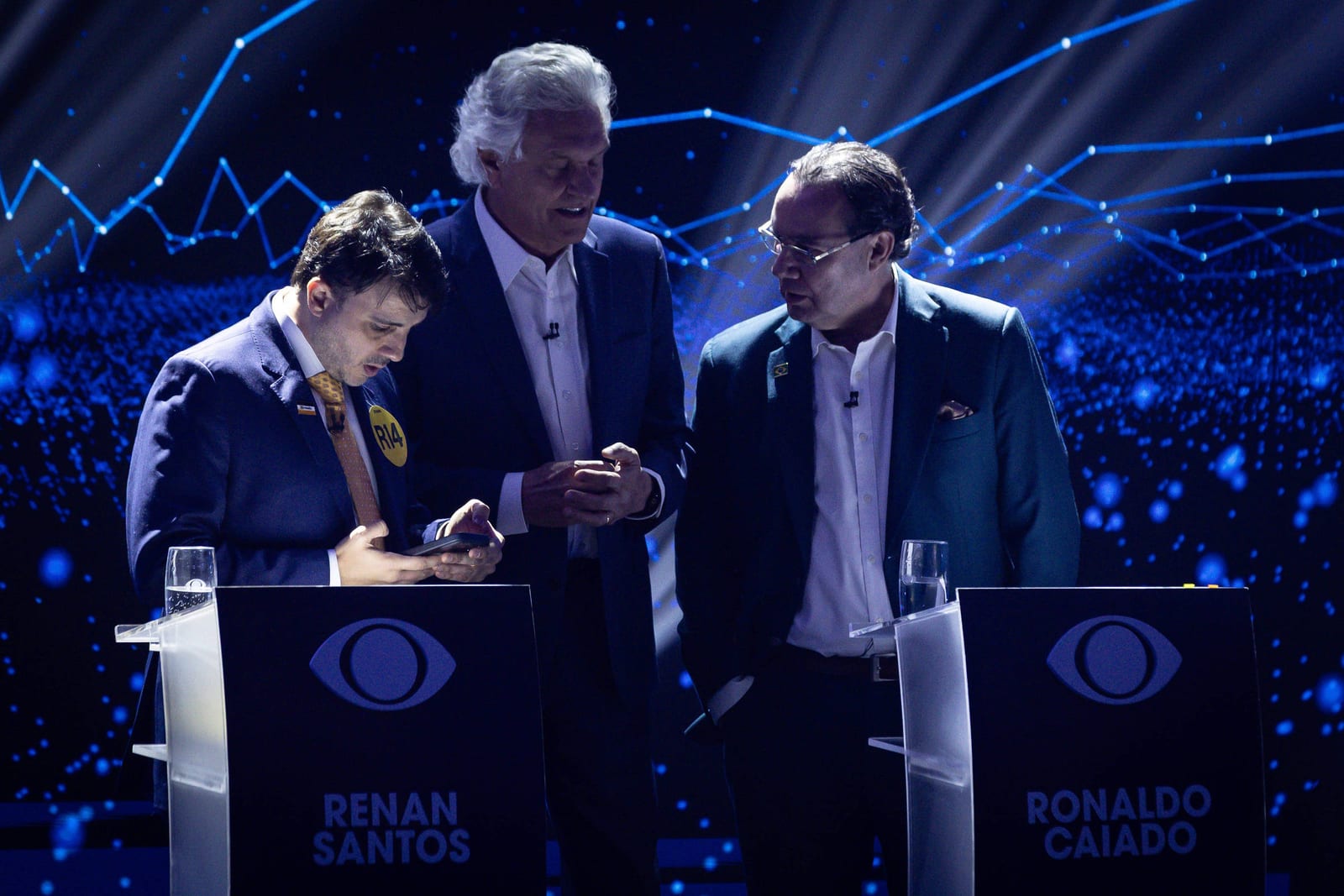 Candidatos-chave faltam ao primeiro debate de TV da campanha