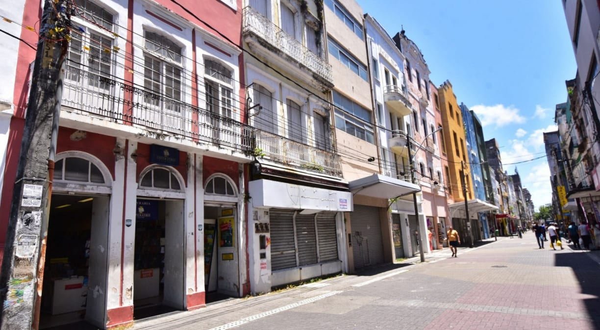 Associação de proprietários de imóveis entrega plano de recuperação da Rua Imperatriz à Fundarpe