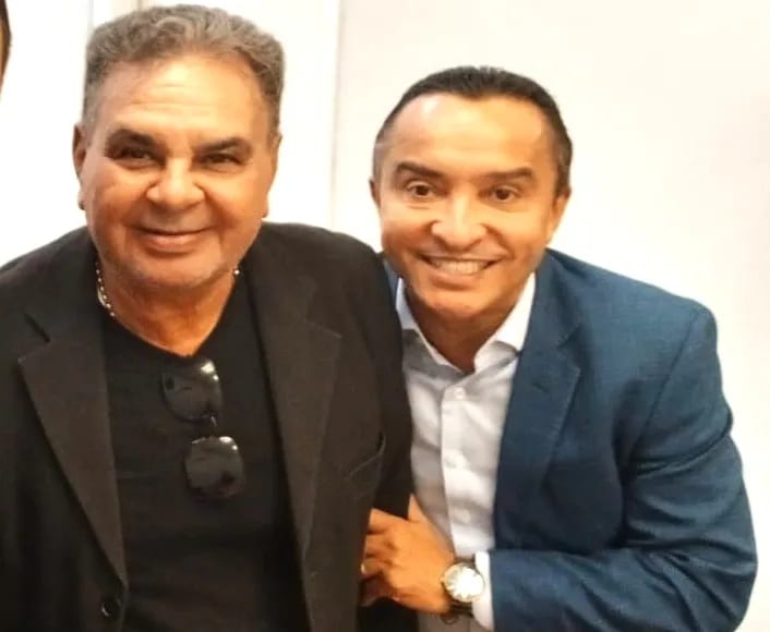 SOCIAIS DA VILMA: Adilson da Taxi Van comemora votação expressiva de Sidney Cruz e Regina Nunes